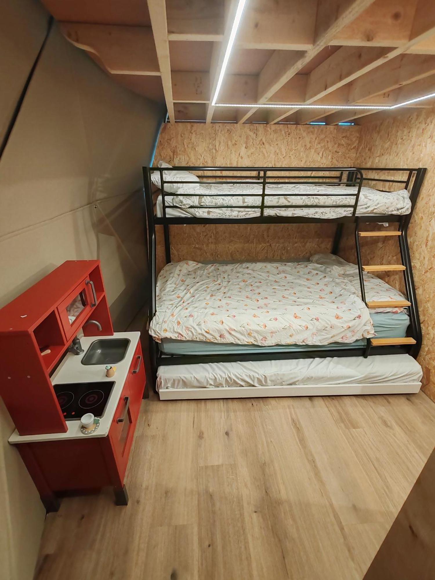 Little River Glamping 巴利马尼 外观 照片